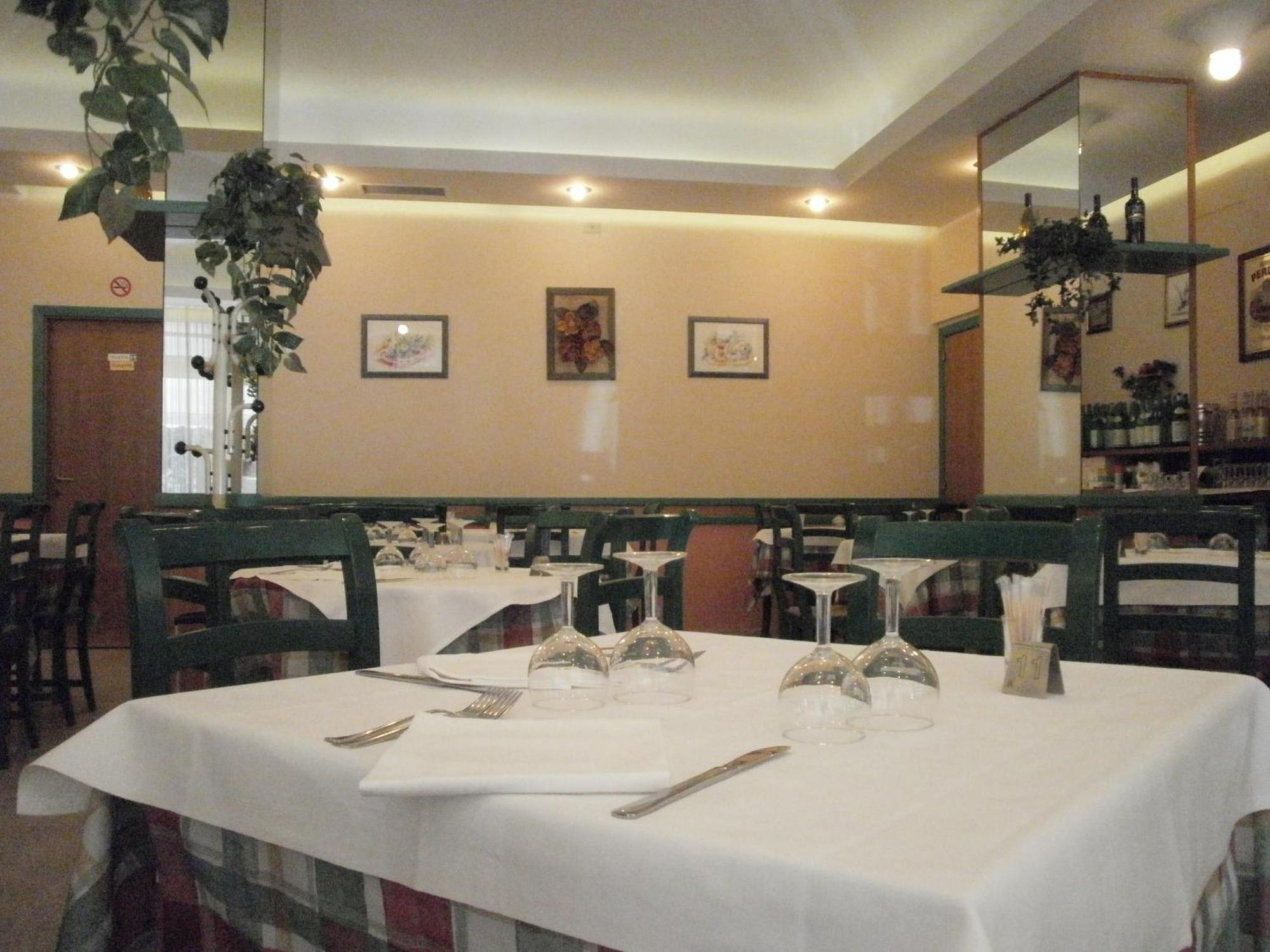 Hotel Manzoni Pérouse Extérieur photo