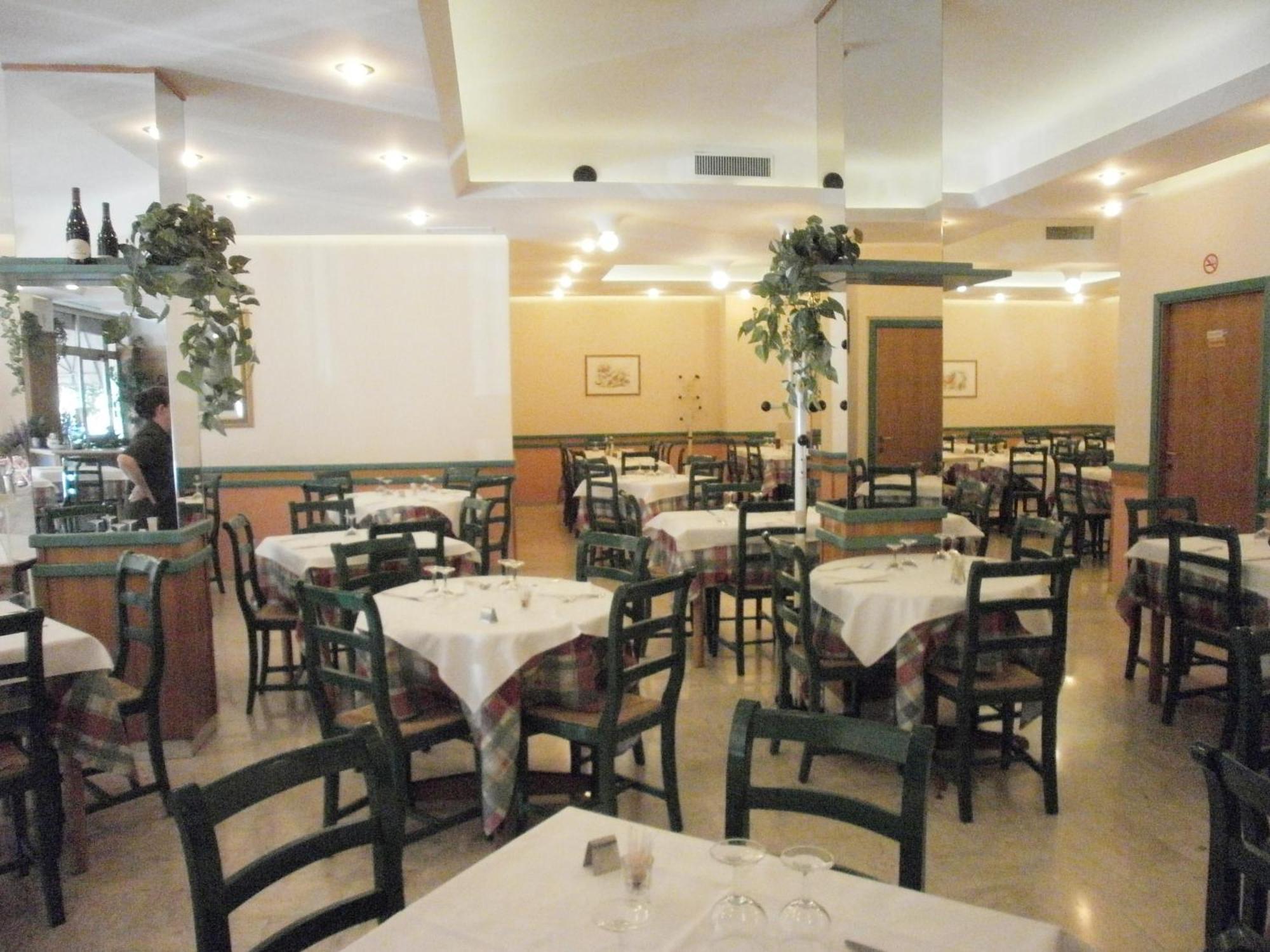 Hotel Manzoni Pérouse Extérieur photo