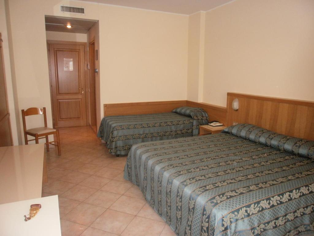 Hotel Manzoni Pérouse Chambre photo